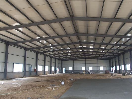 Standard DIN QHHK Metal Roof Warehouse Steel Structure